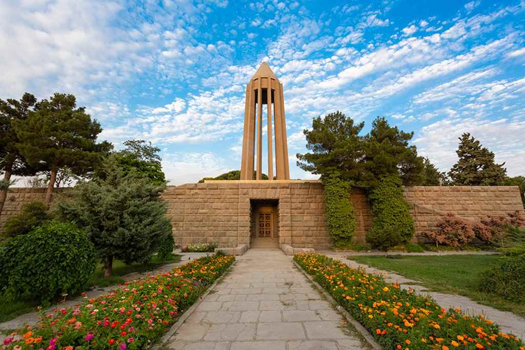 تورهای همدان و کرمانشاه