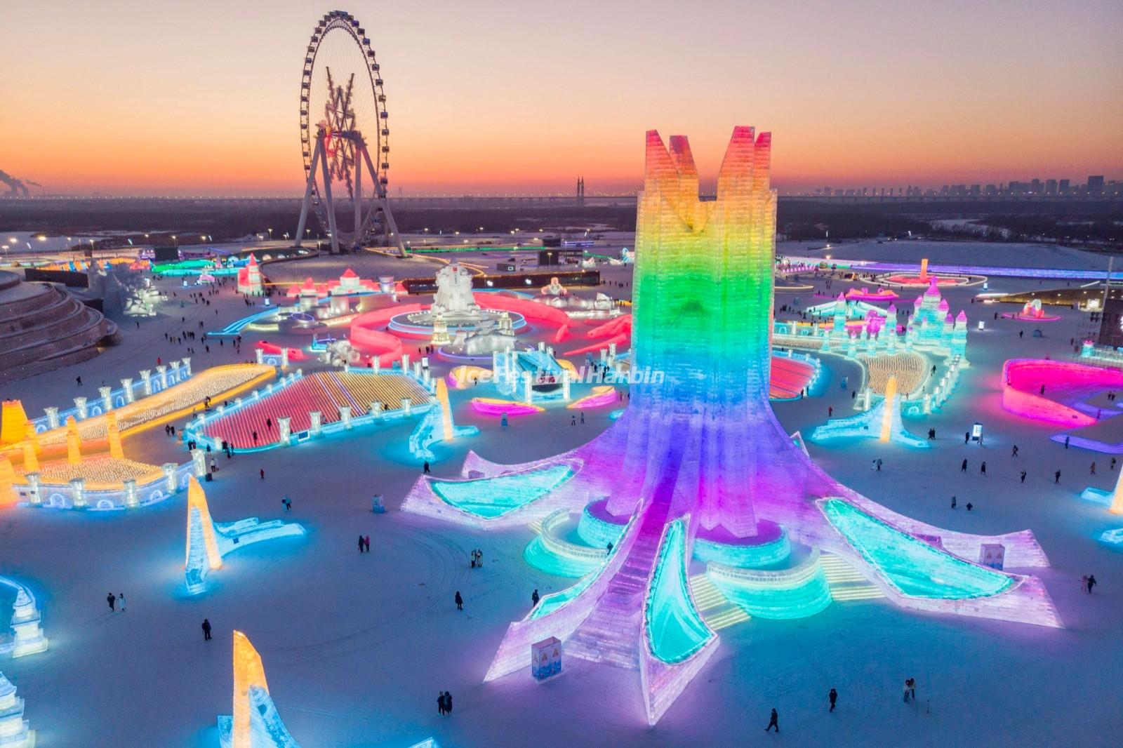 China, Heilongjiang, Harbin, Ice and Snow Fes